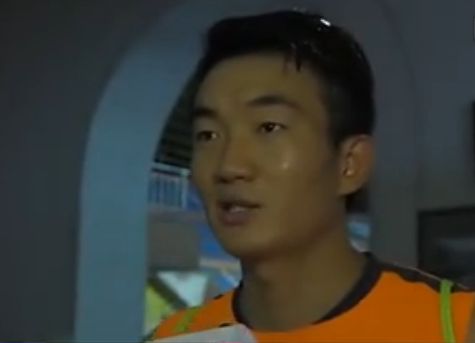 据知名记者罗马诺的消息，奥斯梅恩确定将与那不勒斯续约至2026年，工资大幅提升。